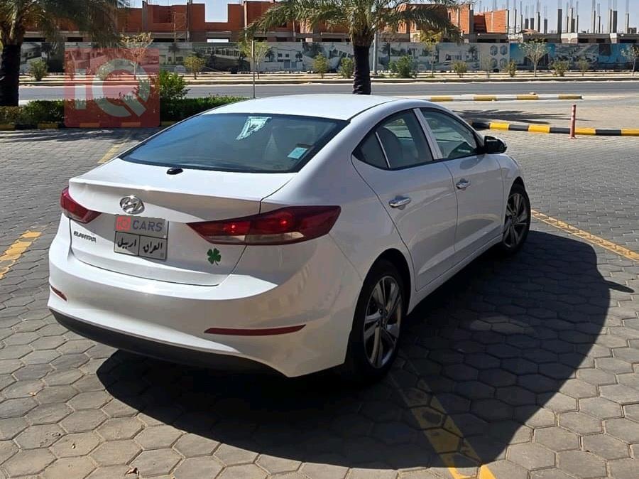 هيونداي النترا